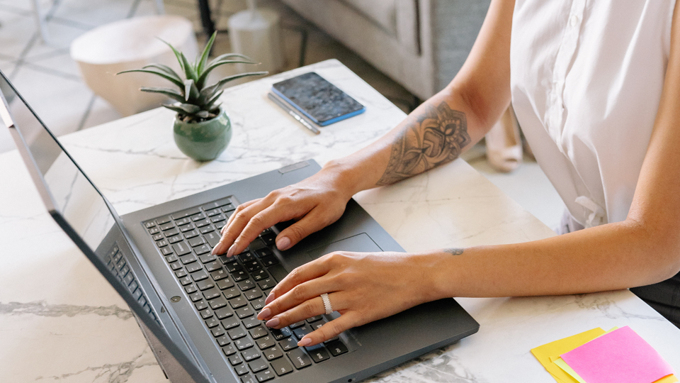 Covve Review 2026: Is This Personal CRM For You?